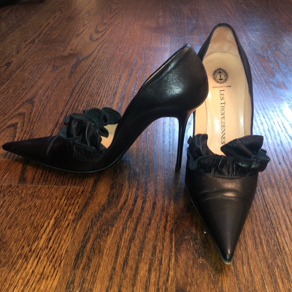 Black pointed toe heels